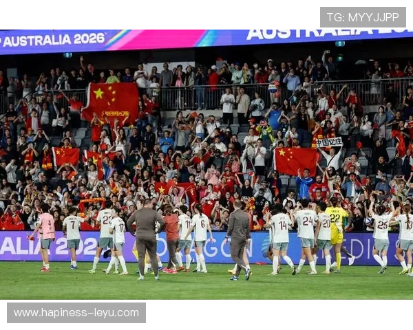 亚洲杯决赛精彩纷呈国足逆转夺冠点燃球迷激情